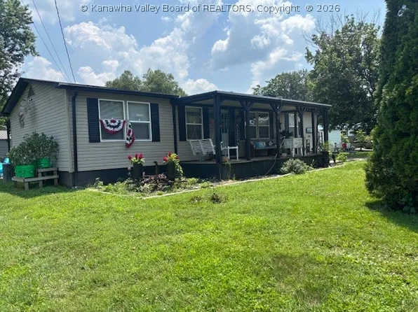 34 Maple Ln, Buffalo, WV 25033