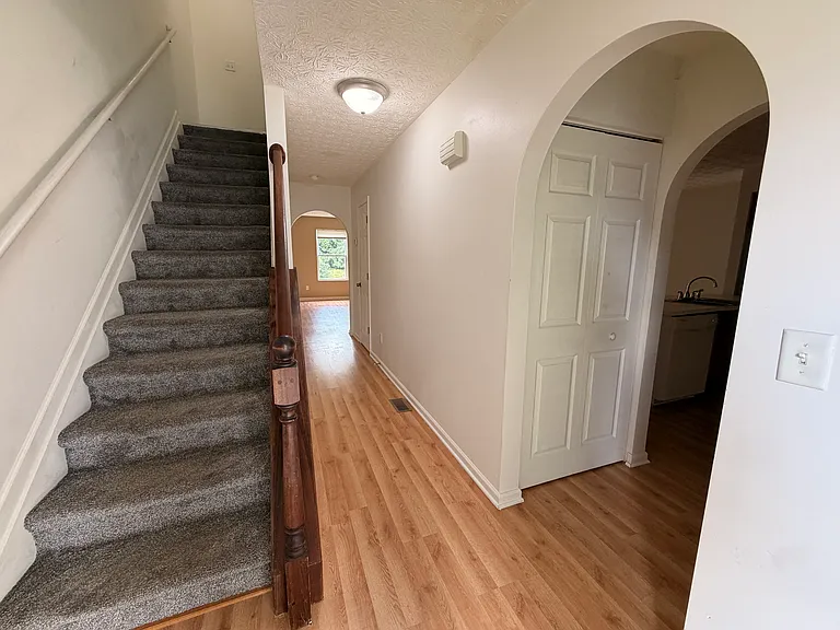 50 Tabilore Loop — Photo 2