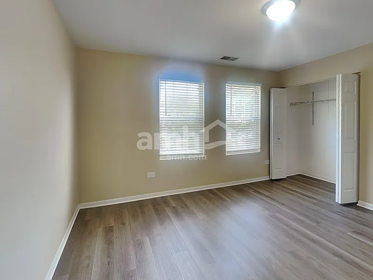 1437 White Pine Ln — Photo 13