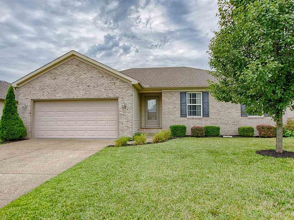 Nice 3 BR, 2 Bath home in quite north side neighborhood
