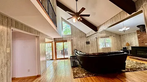 15 Norfolk Ct — Photo 8