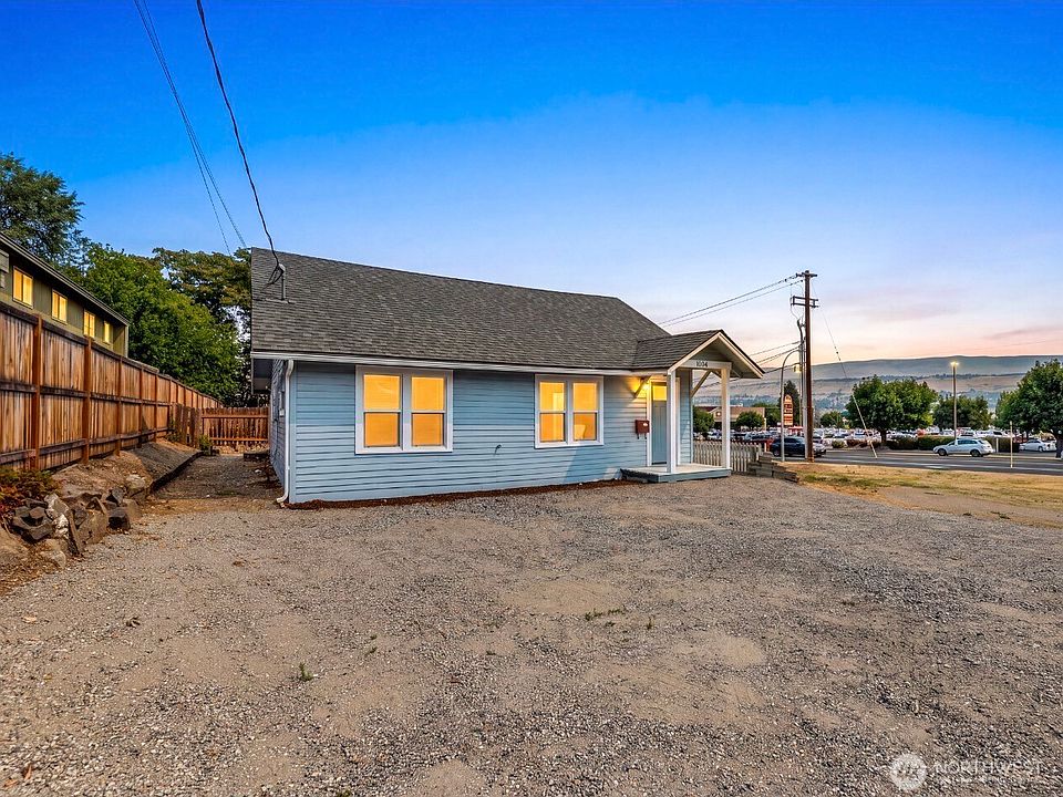 1st image of 1004 5th Street