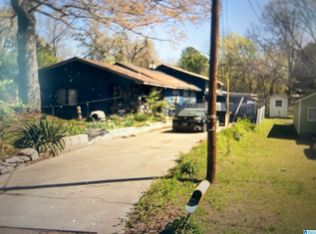 614 Highland Ave, Warrior, AL 35180