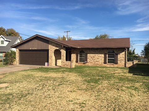 1st image of 2124 Selma Dr