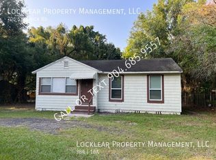 706 Stanwick Rd, Jacksonville, FL 32208