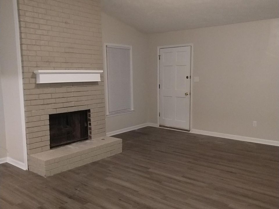 Livingroom (16 x 20)