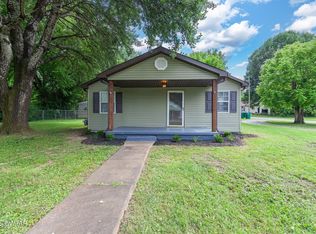 303 West Ave, Medina, TN 38355