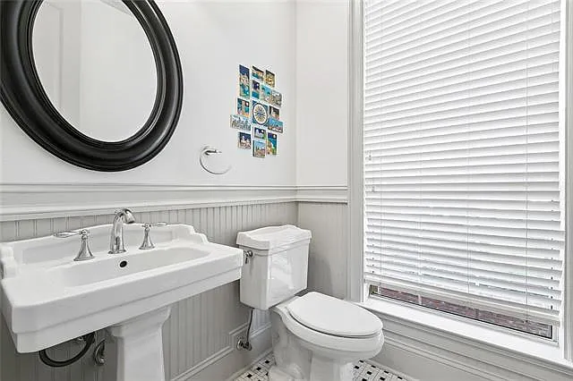 221 Spring Rose Dr — Photo 18