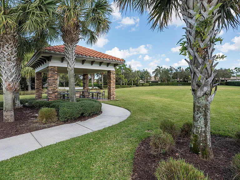 4127 Siena Cir — Photo 59