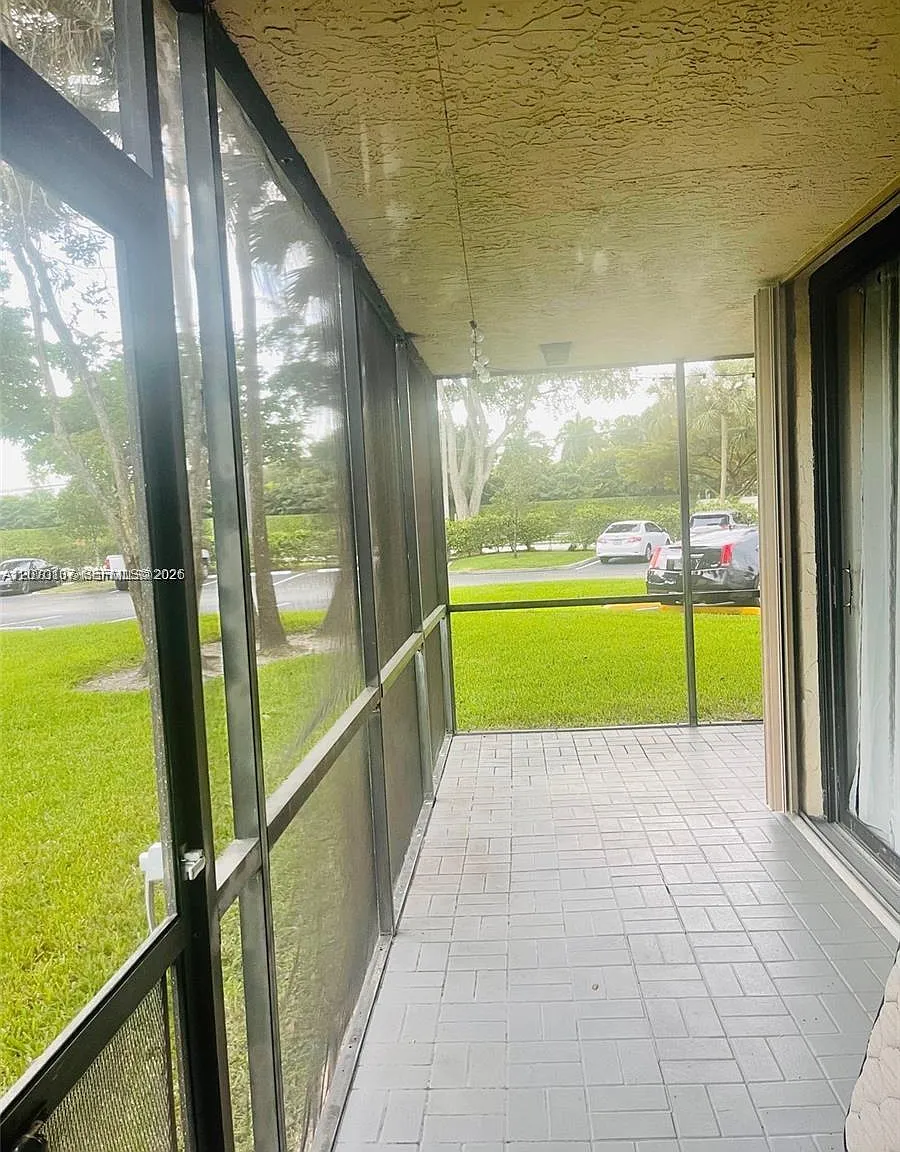 Plantation Racquet Club — Photo 4