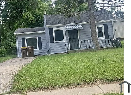 3834 Preston St — Photo 1