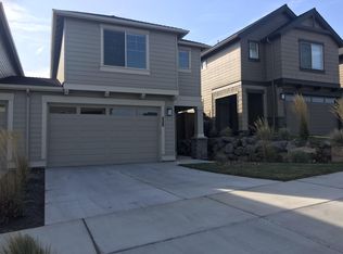 20723 NE Boulderfield Ave, Bend, OR 97701