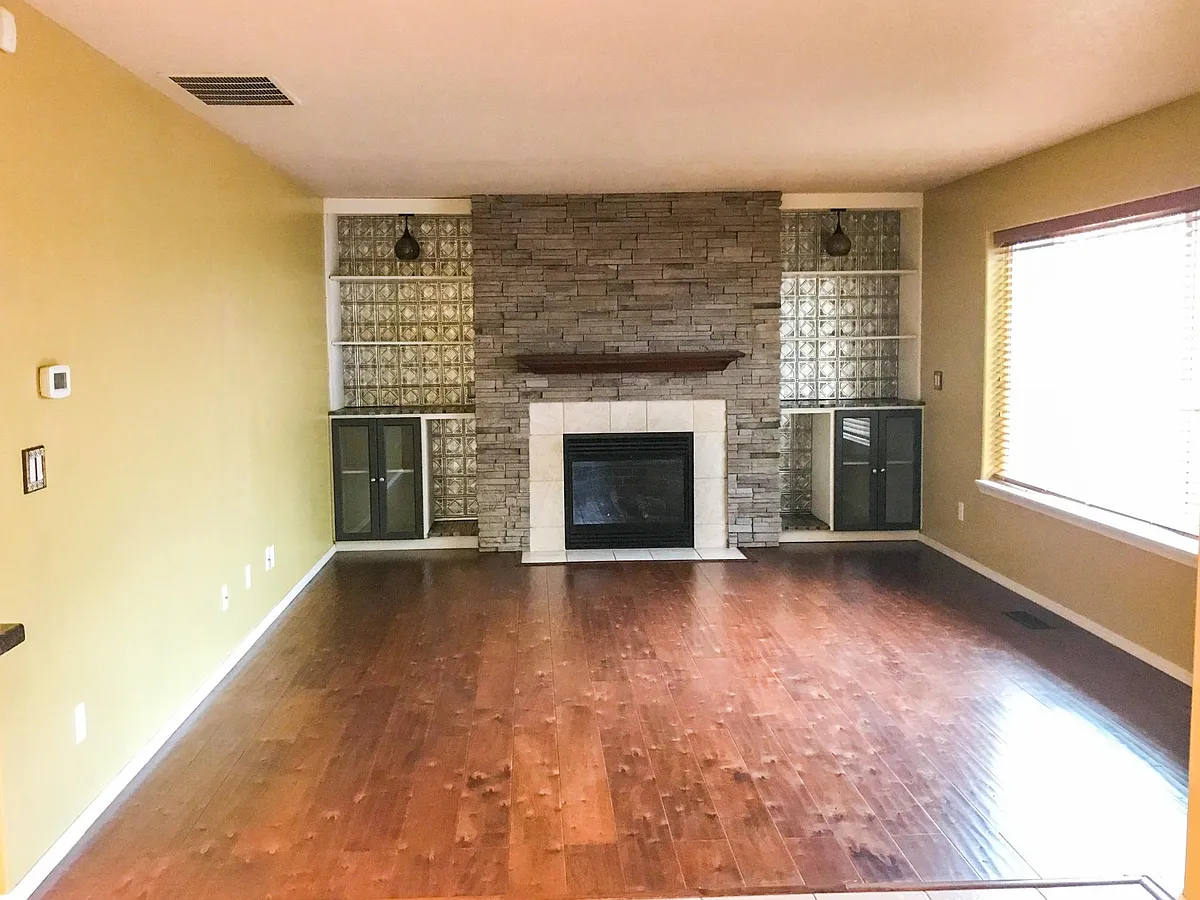 Building Photo - 4443 NW Glenlakes Pl
