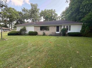 1033 Windsor Rd, Fort Wayne, IN 46825