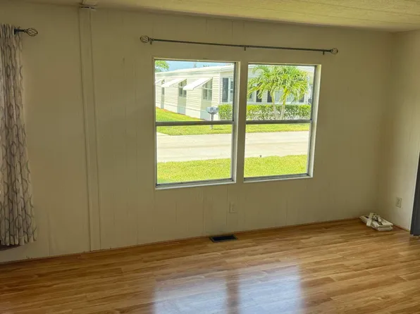 463 Onyx Way, Jensen Beach, FL 34957