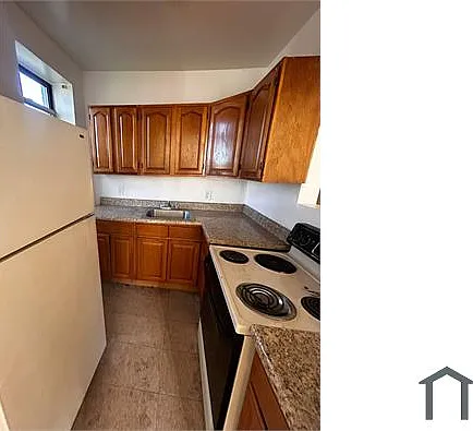 10 Mooney Pl