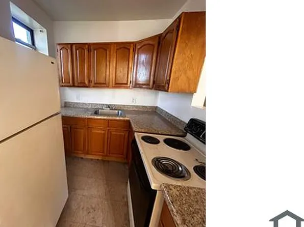 10 Mooney Pl, Yonkers, NY 10701