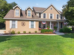202 S Division St, Mark, IL 61340