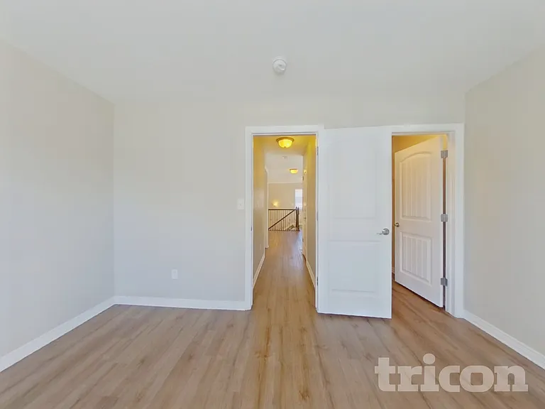 7415 Pimlico Dr — Photo 12