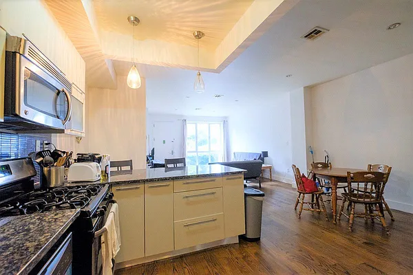 Rented by Urban Pads | media 4