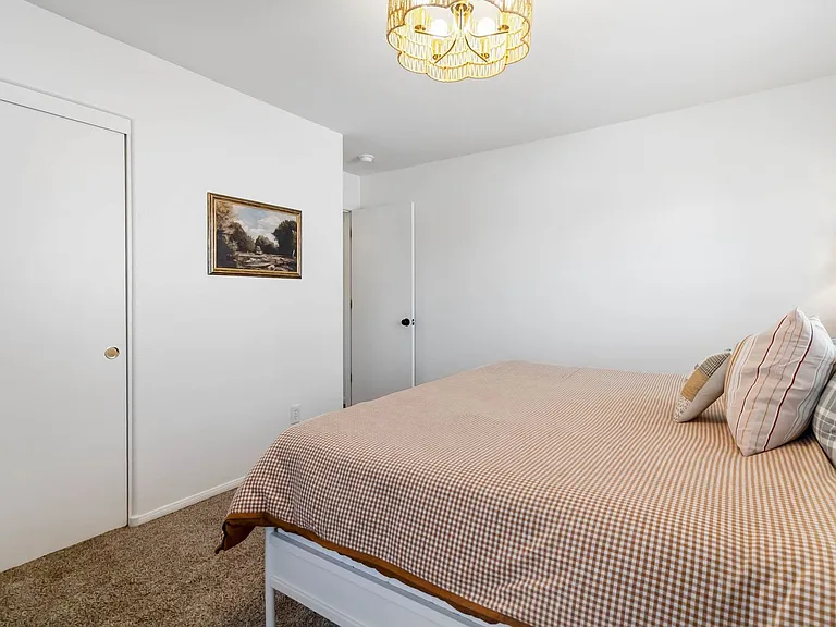 5505 Knotting Pass — Photo 45