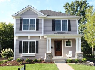 719 Cutler St, Saint Charles, IL 60174