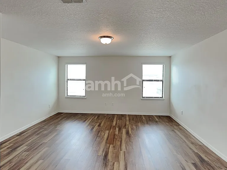 11904 Winterset Cove Dr — Photo 9