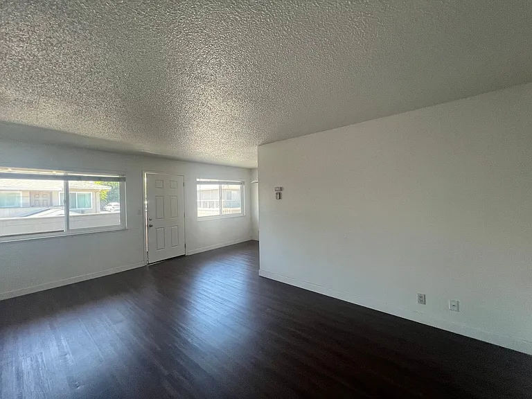 631 Nordale Ave — Photo 12