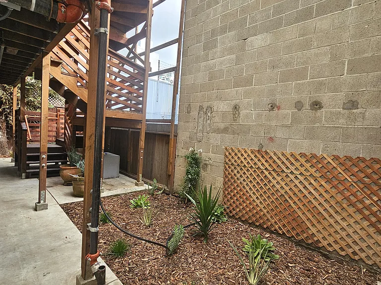 451 Tehama St #A — Photo 10