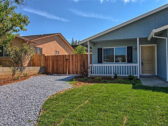3rd image of 3864 Wellington Pl