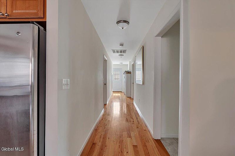 5th image of 36 2nd Street