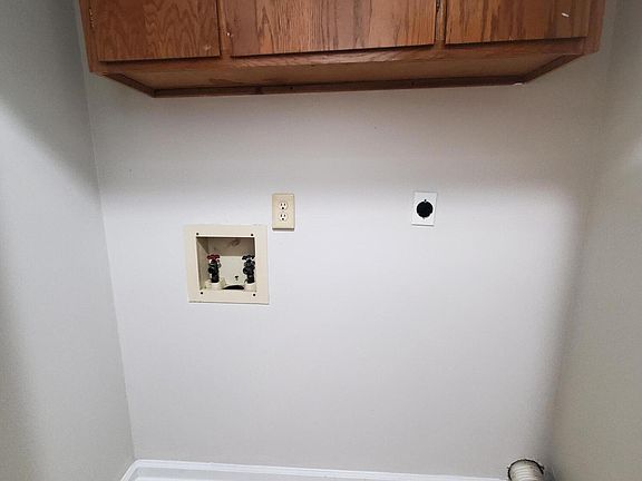 5th image of 101 David Dr #12B