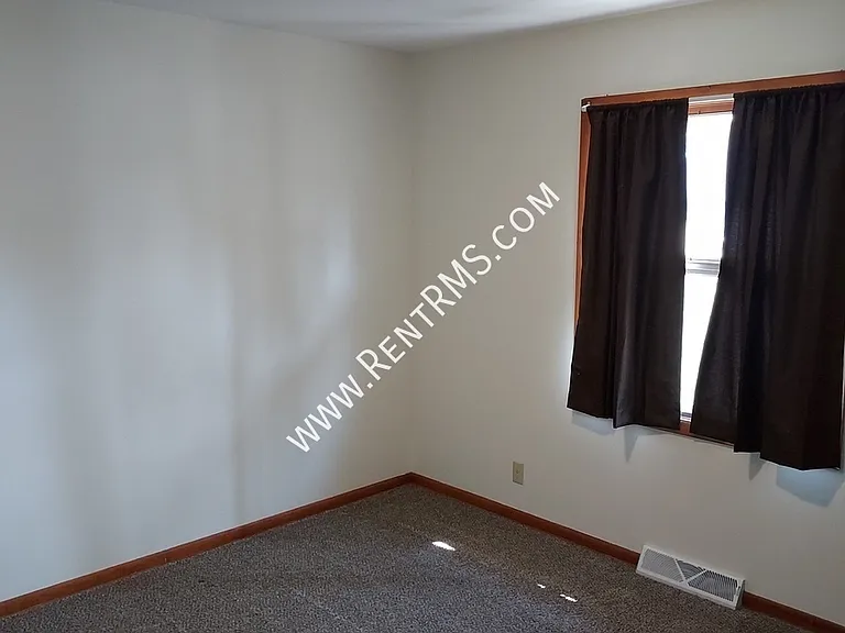 2310 SW Fairlawn Rd — Photo 10