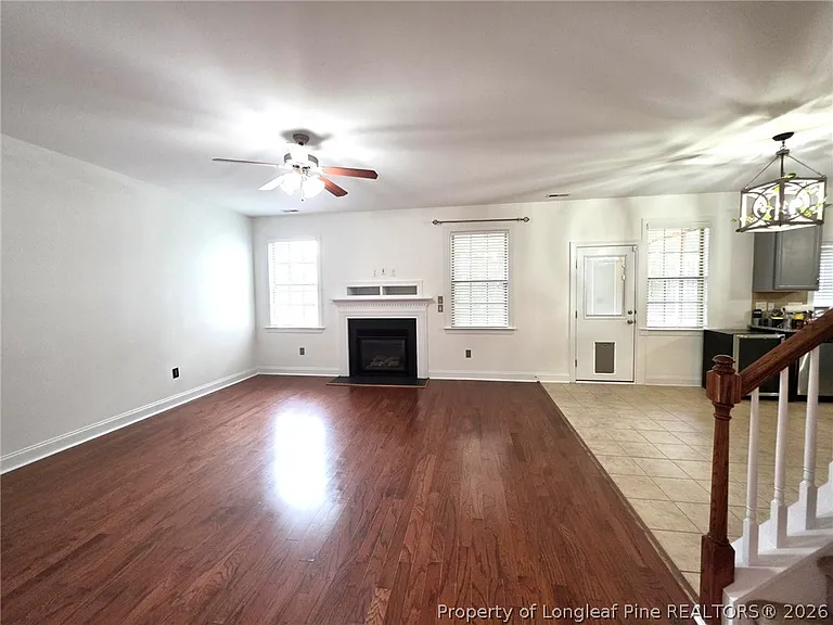 131 Old Glory Ln — Photo 10