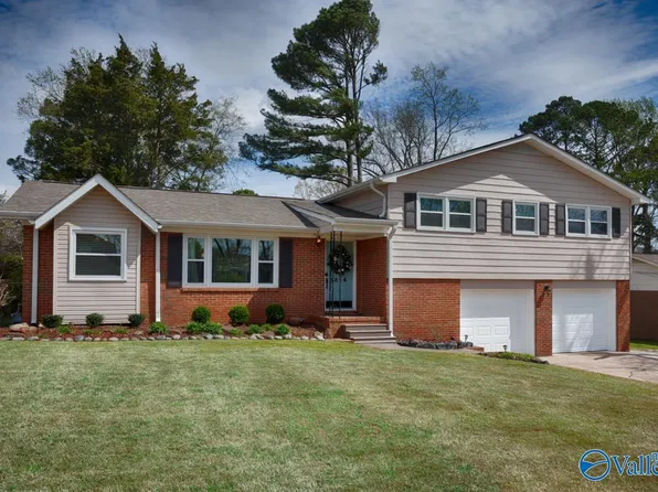 1814 Forney Dr NW, Huntsville, AL 35816