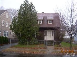 545 Maplewood Ave, Bridgeport, CT 06605