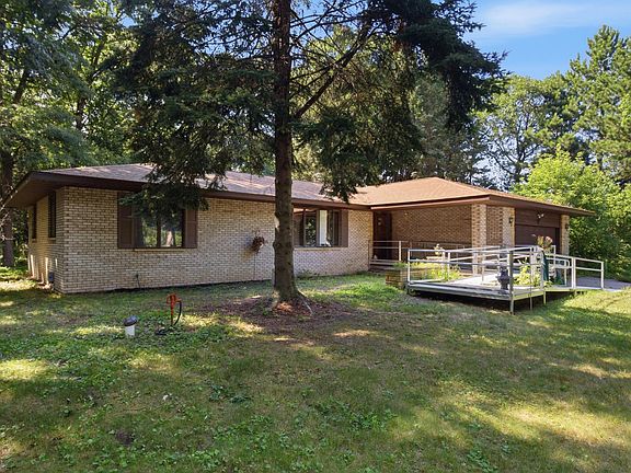 2nd image of 17487 Dewes Rd