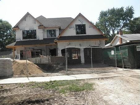1st image of 334 S Phelps Ave