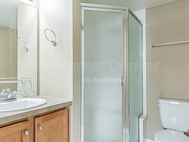 492 S Saulsbury St — Photo 13