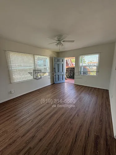4433-39 North Ave #4435.5 Photo 1