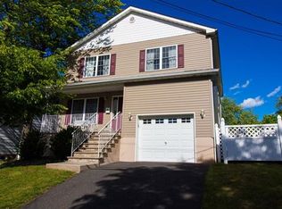 738 Mary St, Perth Amboy, NJ