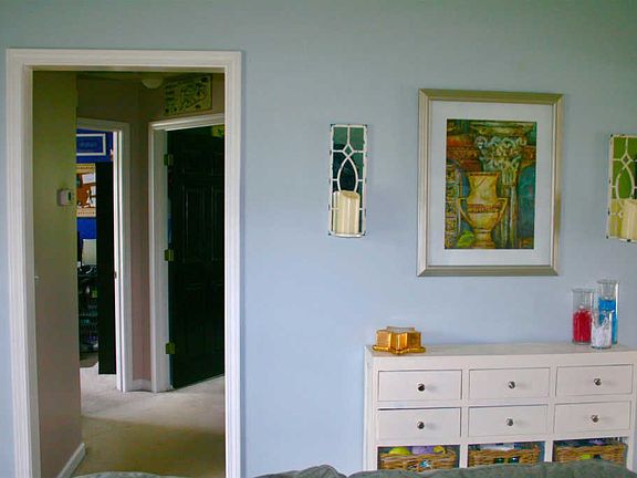 5th image of 211 Royal Garden Dr