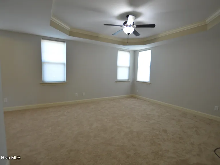 309 Belvedere Dr — Photo 12