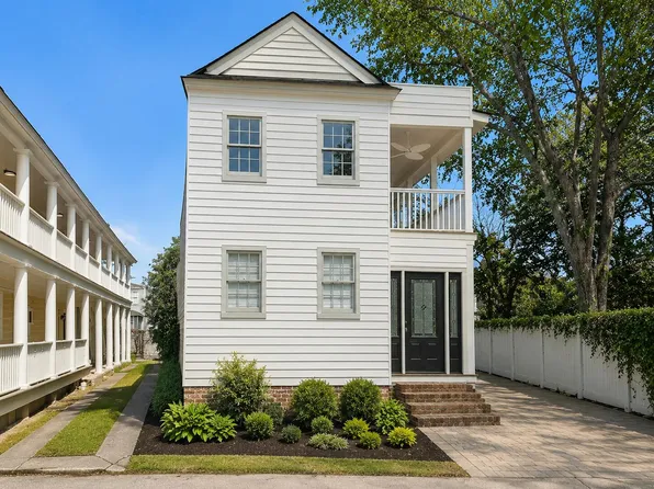8 Islington Ct, Charleston, SC 29403