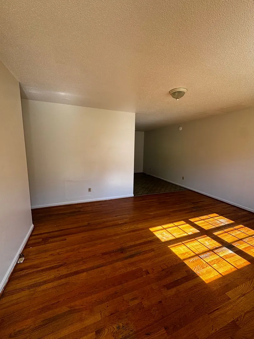 3 Bedroom with 1 Bath Single Family Home in Shelby, NC — Photo 3