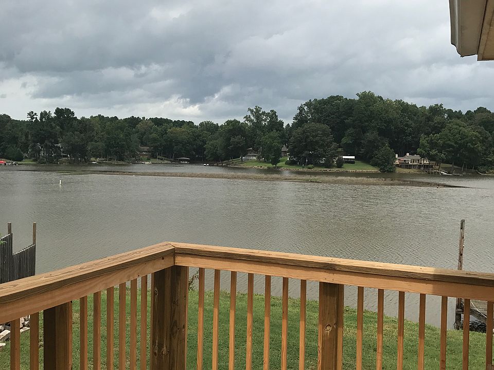 1st image of 331 Paradise Cir