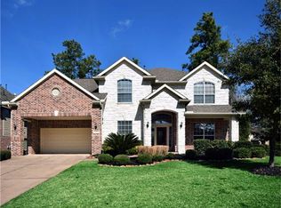 2 Coughton Ct, The Woodlands, TX 77382