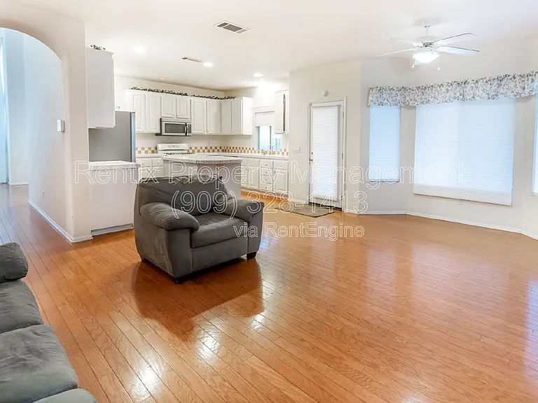 3655 Shandin Dr — Photo 15