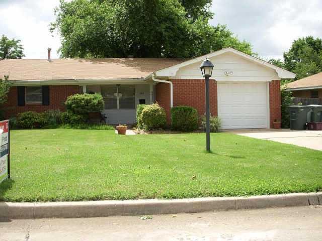 1st image of 2013 S Hardy Dr
