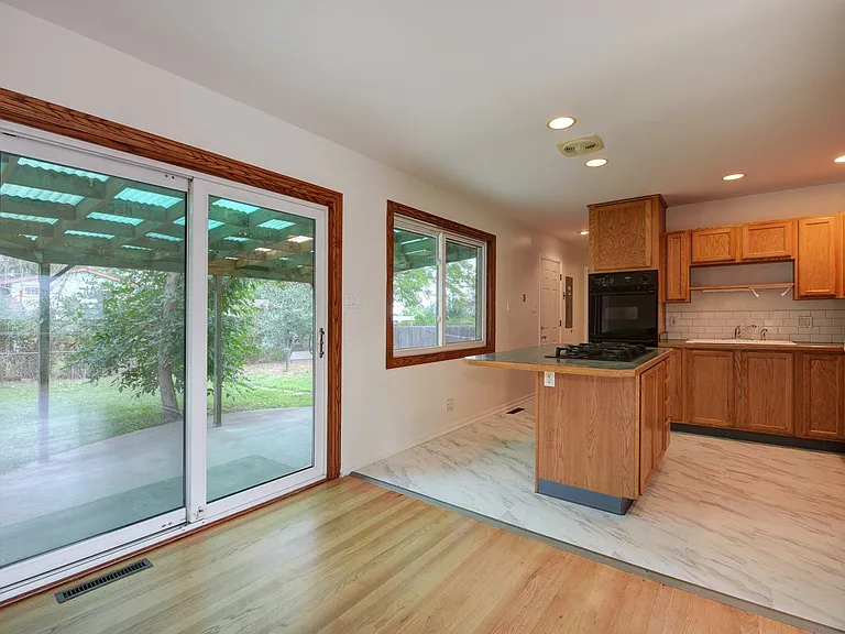 Dining Room/Kitchen